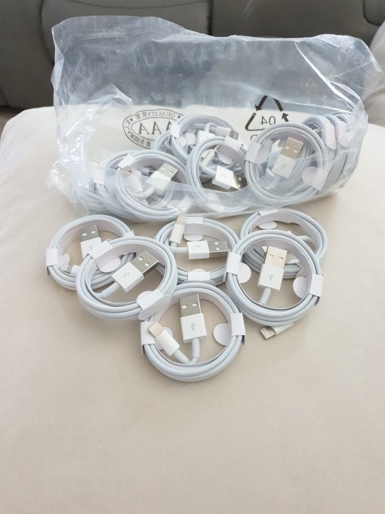 charging cables for iPhone, cell phones, tablets, headphones for all uses.