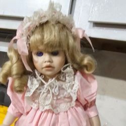 Dolls by Pauline “Margaret” 1991 Limited Edition Porcelain