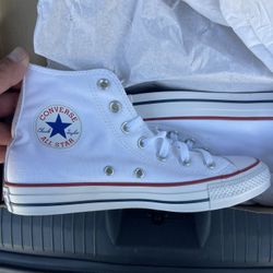 Women’s Converse White Size 8