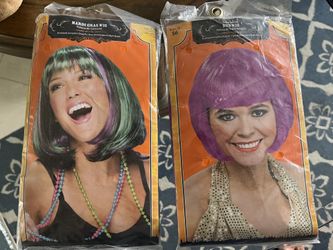 2 Wigs