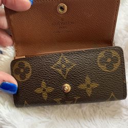 Louis Vuitton Monogram 4 Key Holder