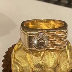 2.05/CT’s Man’s Diamond Ring J Color