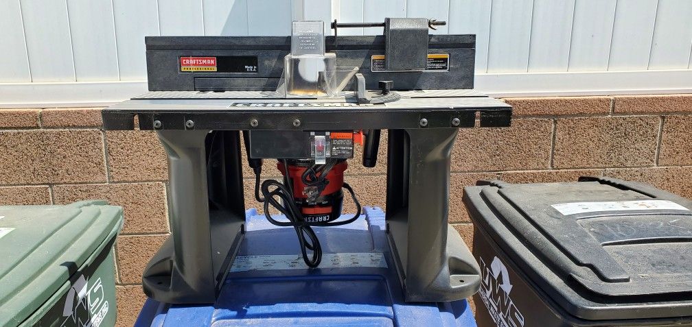 Craftsman Pro. Mid Sized Router With Table,router Bits.