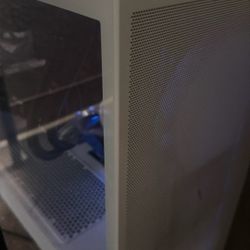Pc With Monitor 