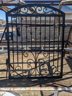Arch Top Gate
