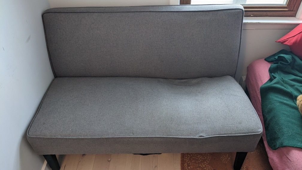 Couch (Gray)