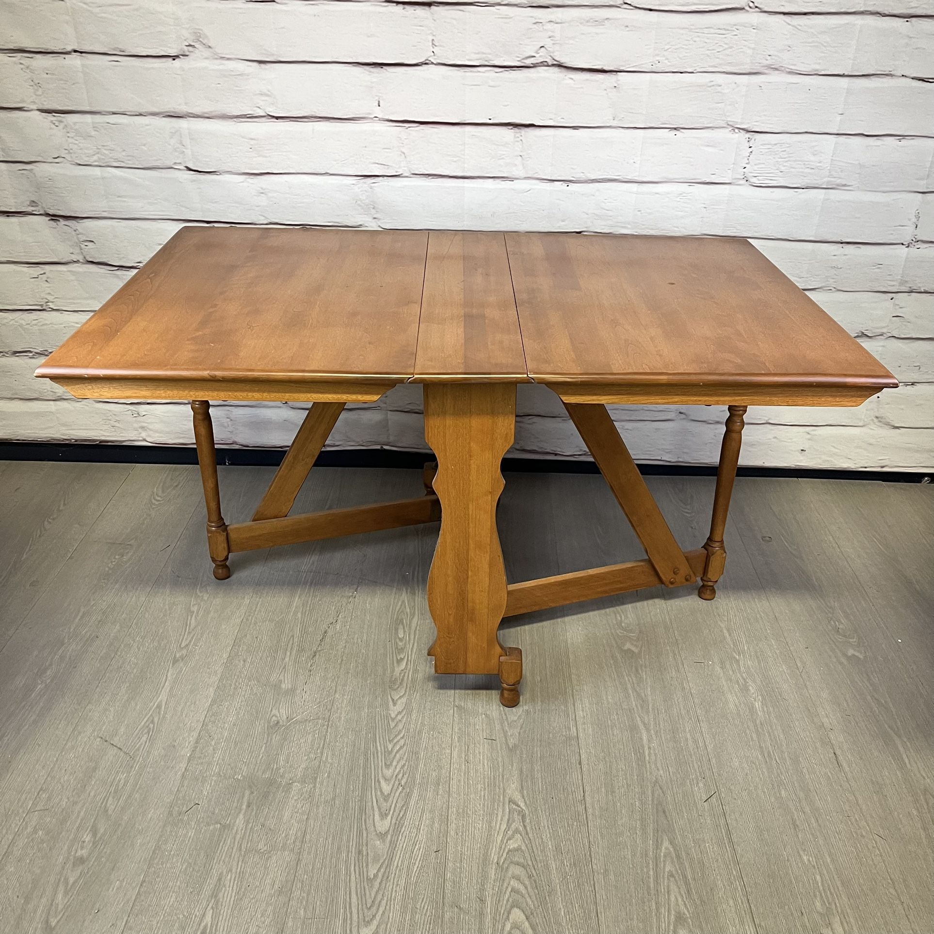 Vtg Wood Dropleaf Table