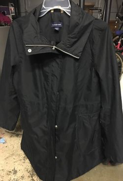 Woman’s medium black coat