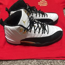 Jordan 12s Size 11