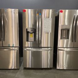 New Bottom Freezer Refrigerator‼️ Dual Ice Maker