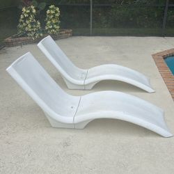 Pool Loungers