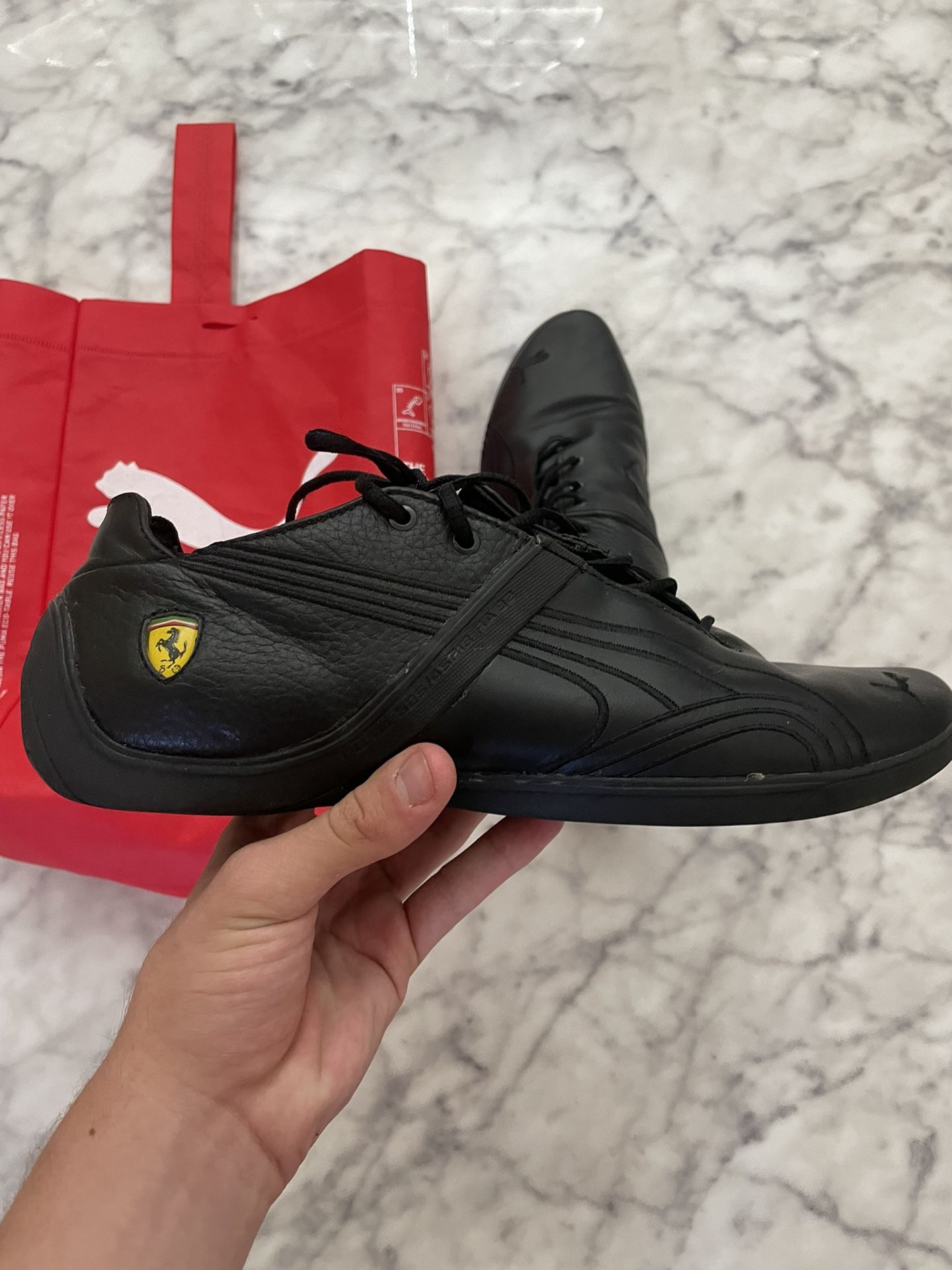 Puma Ferrari Cat Black Shoes