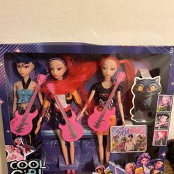 K- Pop Hunters Dolls 