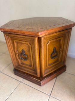 Vintage Wooden Cabinet/Side Table