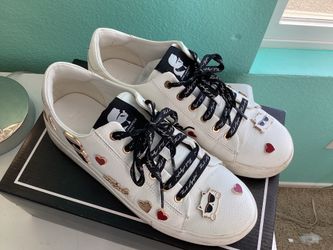 Karl Lagerfeld Paris Cate Pins Sneaker