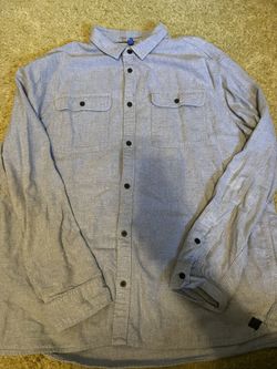 Divided H&M lightweight button dress shirt XL office wear