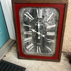Decorative clock