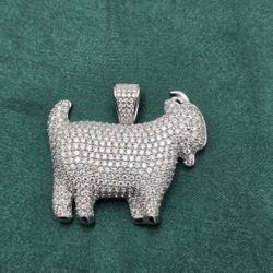 VVS D Moissanite GOAT Pendant 925 Silver