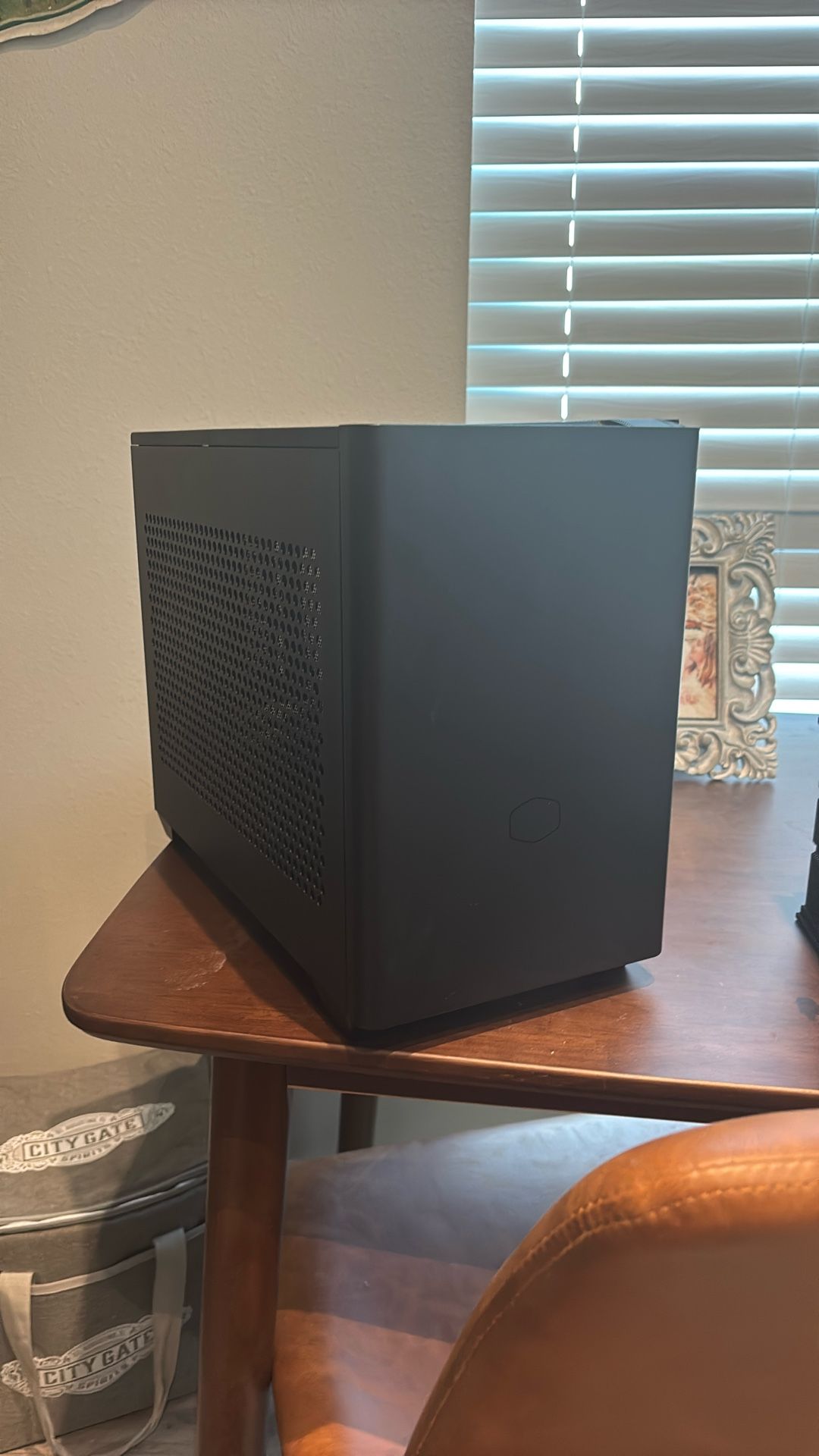 Cooler Master NR200 Mini Itx Case