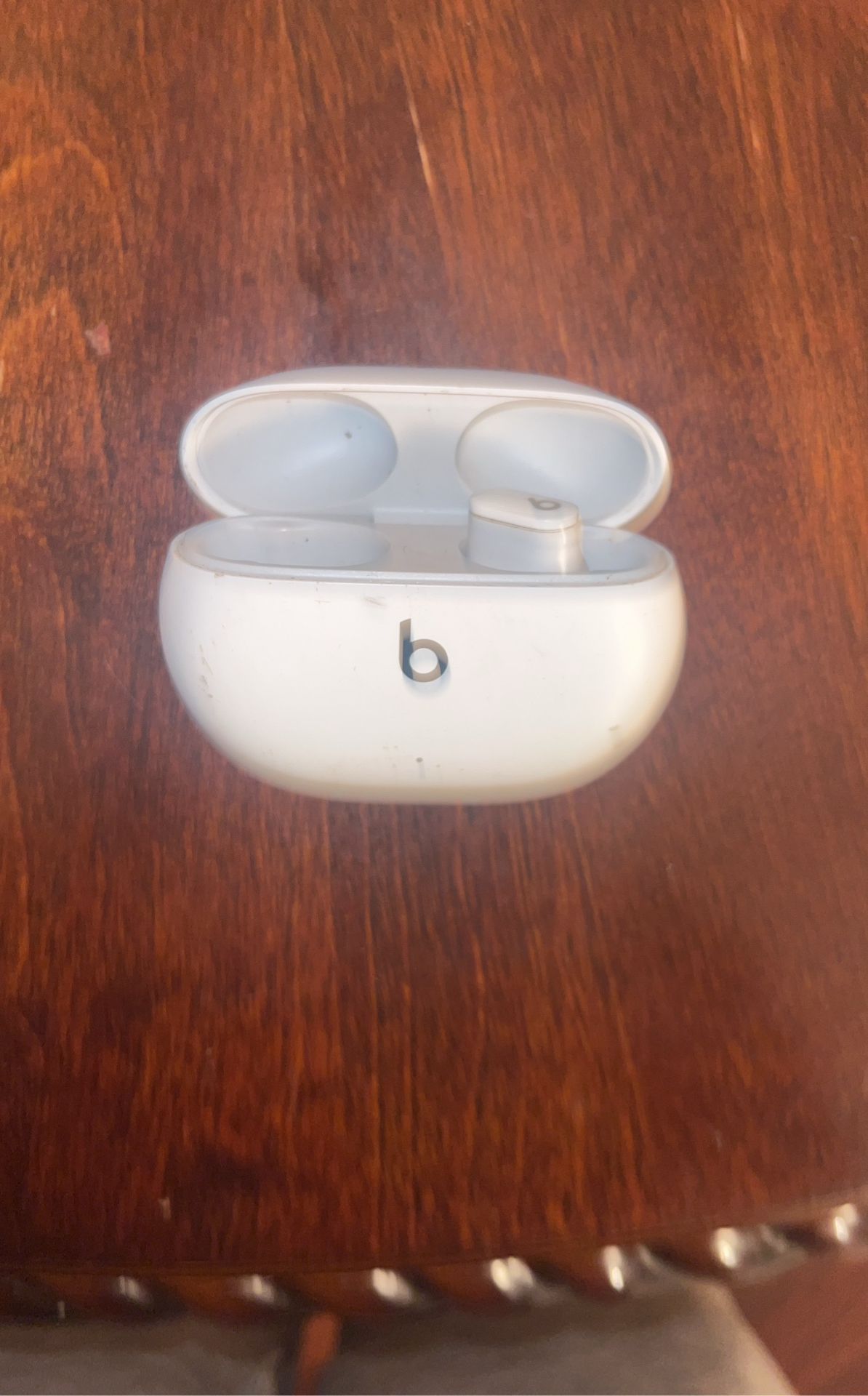 BEATS STUDIO AIRPODS (ONLY RIGHT BUD)