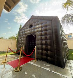 Inflatable party/club