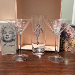 Most Beautiful! Vintage Collectors Marilyn Monroe Martini/Margarita Set