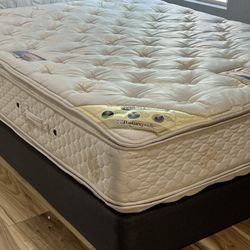 Used on sale queen mattress
