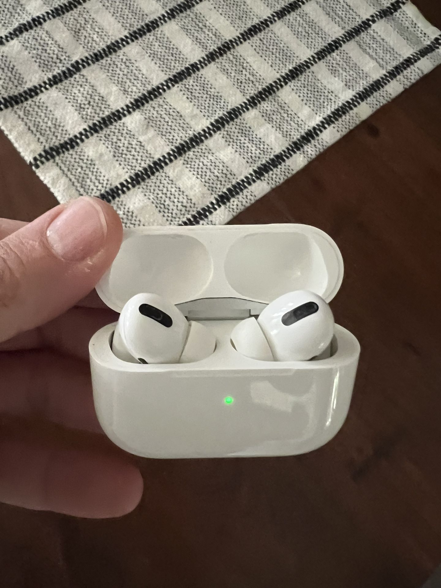 AirPod Pros Gen 1