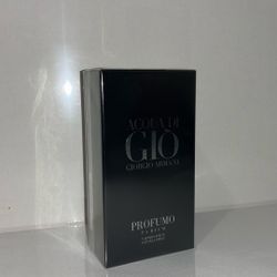 “Acqua Di Gio” Giorgio Armani