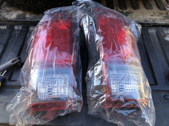 Toyota Tacoma Oem Tail Lights Like New
