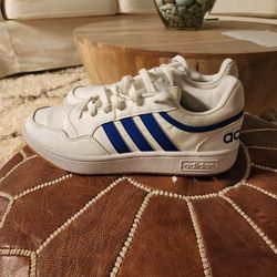 Adidas hoops low white 3.0. size 8.