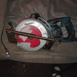 Makita Circular Saw 