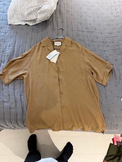 Brand new Men’s Gucci shirt