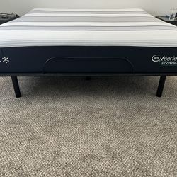 King Bed and Adjustable Frame