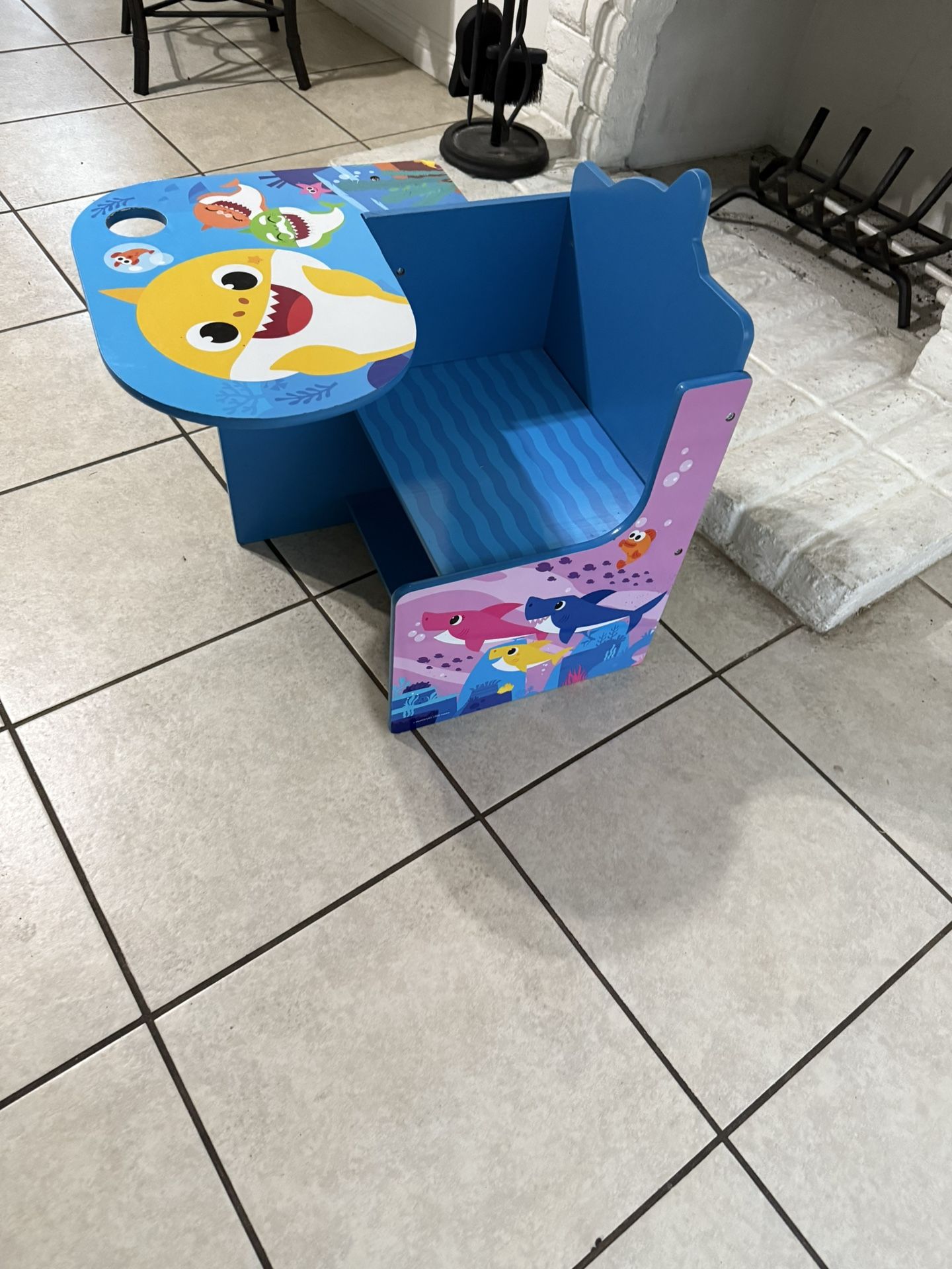 KIDS CHAIR DESK VERY GOOD CONDITION
