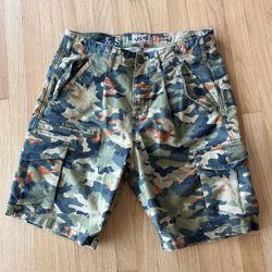 And Sons Trading Co Cargo Shorts Army Camo Worn Distressed Size 32 MSRP $316
