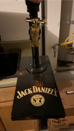 Whiskey dispenser