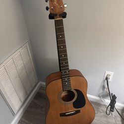 Jasmine S35 Guitar with Stand, Case, and Tuner