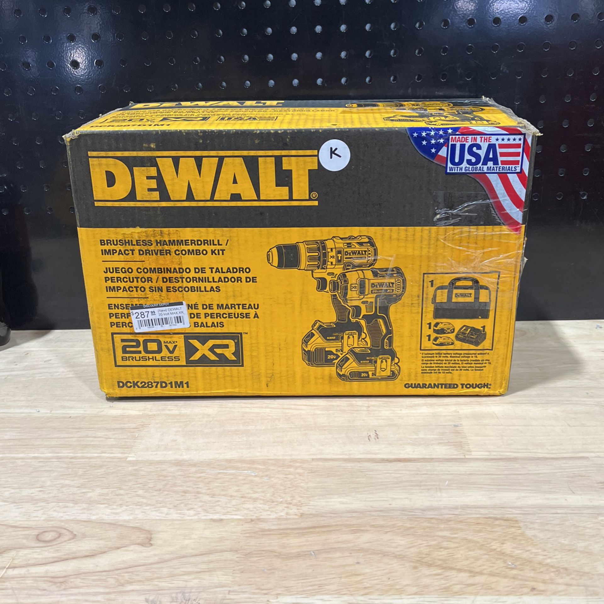 DEWALT 20V MAX XR Cordless Brushless Hammer Drill/Impact Tool Combo Kit  with (1) 4.0Ah Battery and (1) 2.0Ah Battery for Sale in Phoenix, AZ  OfferUp
