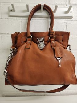 Michael Kors Large Brown Leather Hamilton Tote w/Lock & Key