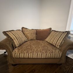 Elegant Cream/Brown Loveseat