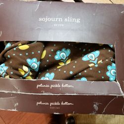 Petunia Pickle bottom