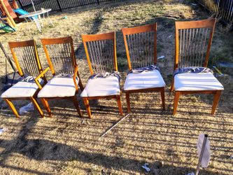 5 vintage chairs