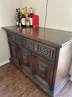 Vintage Bar