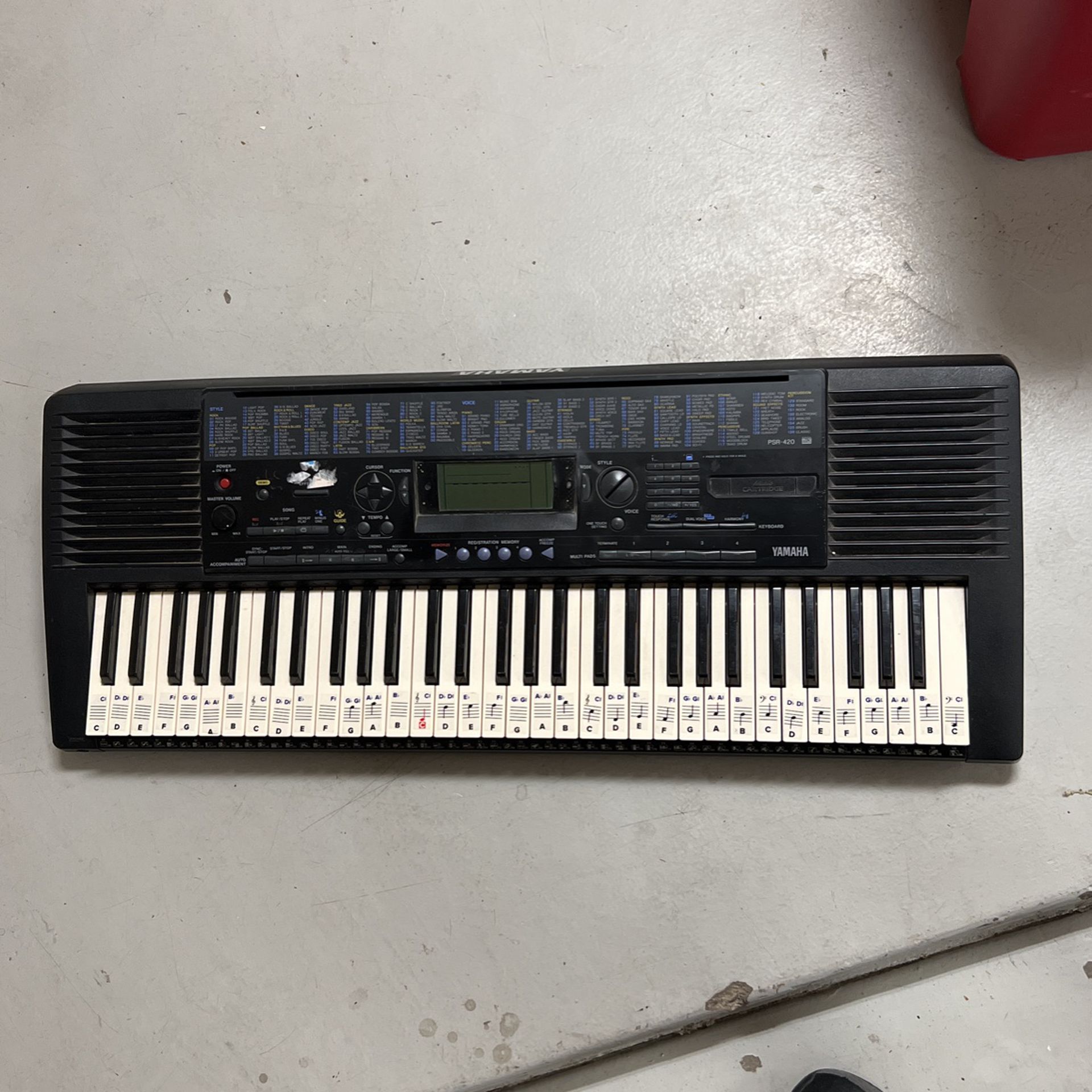 Yamaha PSE-420 Electronic Vintage Keyboard 
