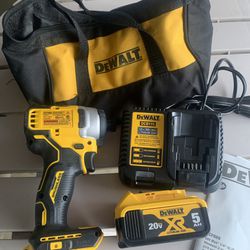 Dewalt Hammer Drill With Battery And Charger