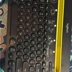 Logitech Keyboard & 2 Mouse
