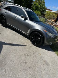 2014 Infiniti Qx70