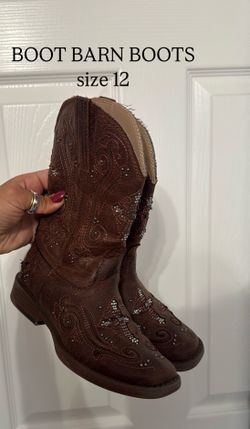 Girls Boots
