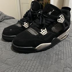 Jordan 4 White Thunder 